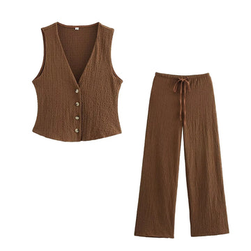Curvella – Villa Bianca Look